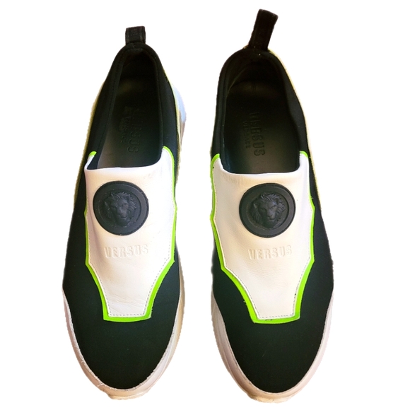 Versace Shoes - 💝💖💗Versace Versus Slip on Sneaker SZ 8